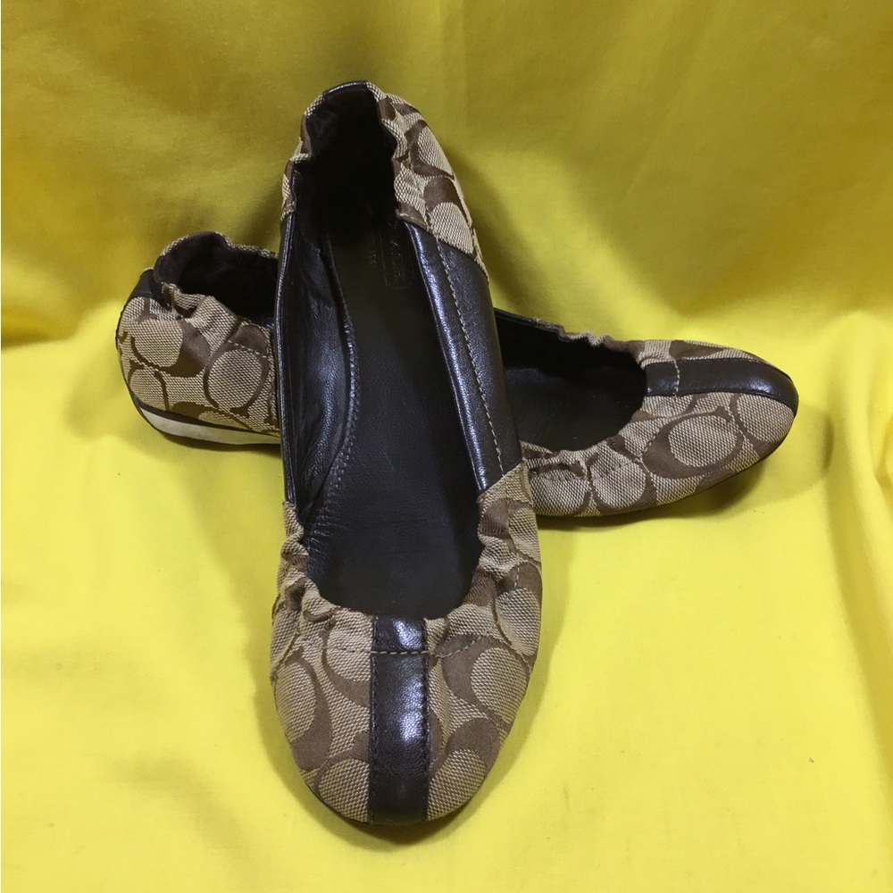 Coach Brown Signature Canvas Ballet Flats with Dark Brown Leather Trim SZ 8
